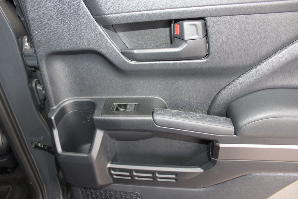 2025 Toyota 4RUNNER HYBRID TRD Off Road