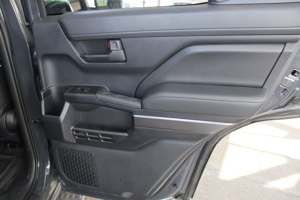 2025 Toyota 4RUNNER HYBRID TRD Off Road