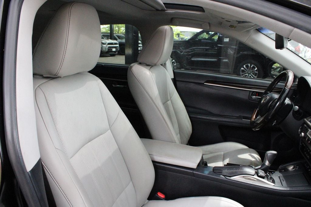 2016 Lexus ES 350