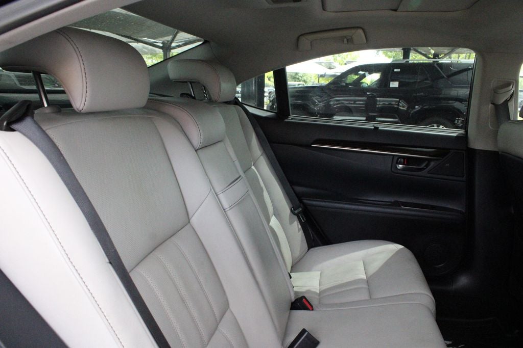 2016 Lexus ES 350