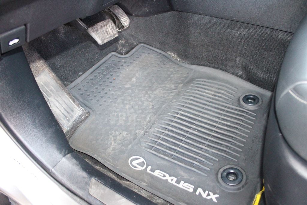 2017 Lexus NX 200t 200t