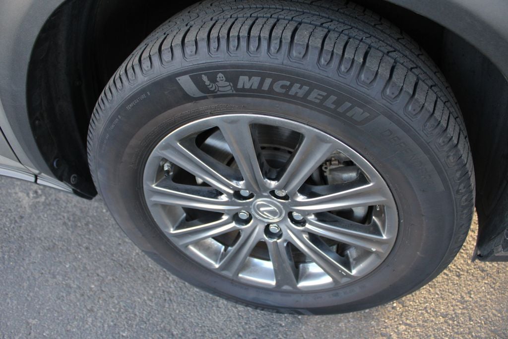 2017 Lexus NX 200t 200t