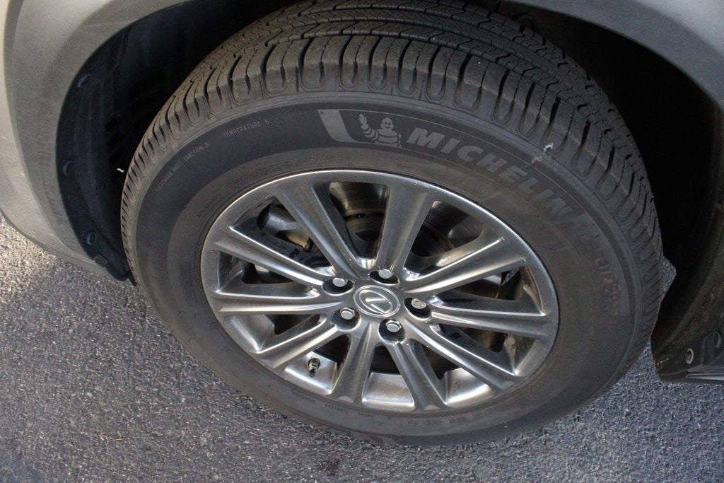 2017 Lexus NX 200t 200t