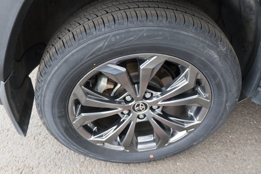 2023 Toyota RAV4 Hybrid XLE Premium