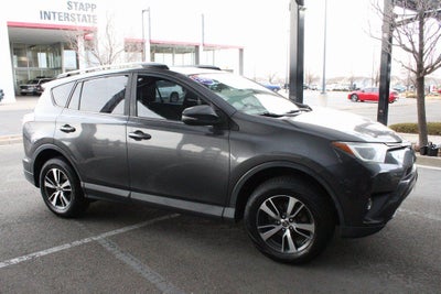 2017 Toyota RAV4 XLE