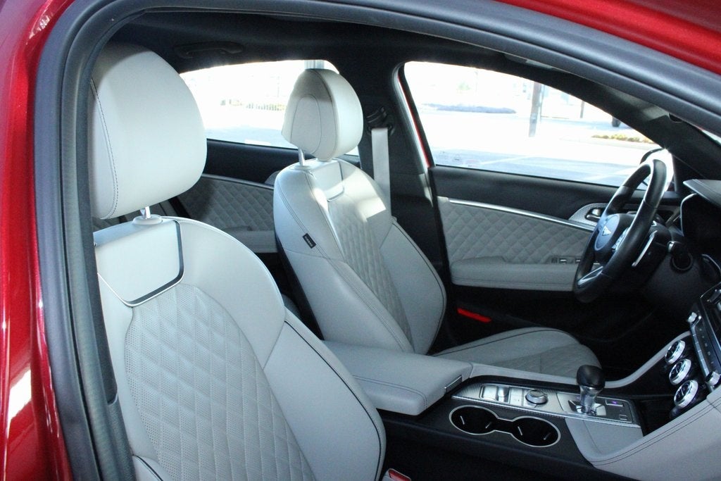 2022 Genesis G70 3.3T