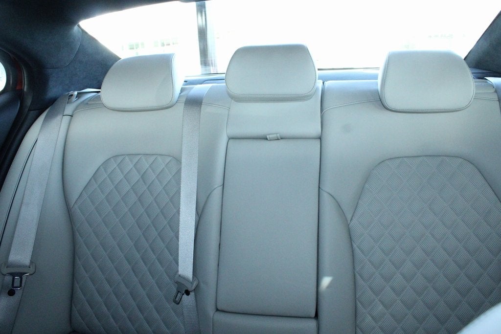 2022 Genesis G70 3.3T