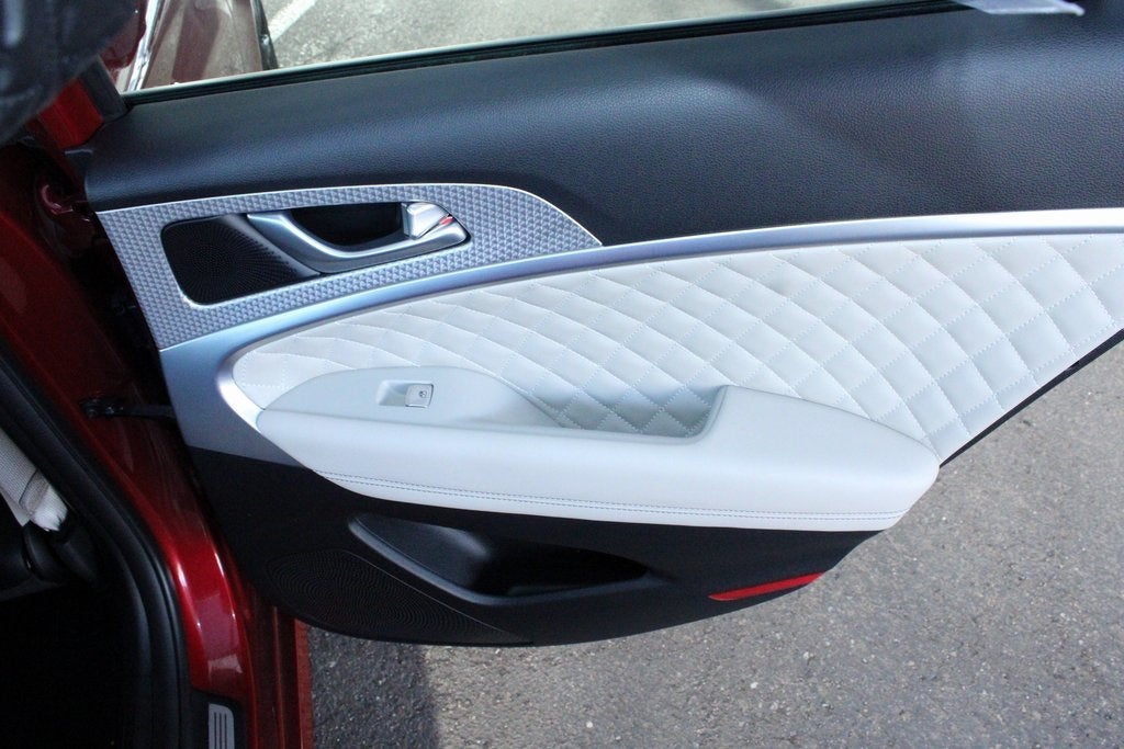 2022 Genesis G70 3.3T