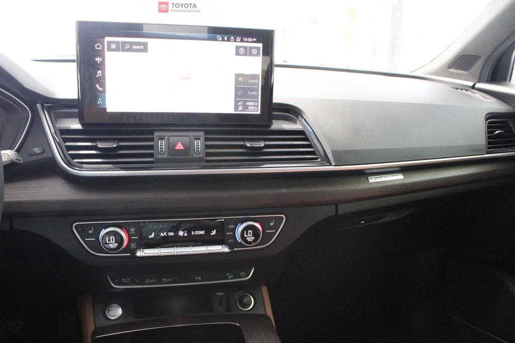 2023 Audi Q5 45 S line Premium quattro