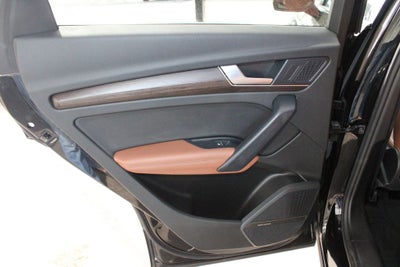 2023 Audi Q5 45 S line Premium quattro