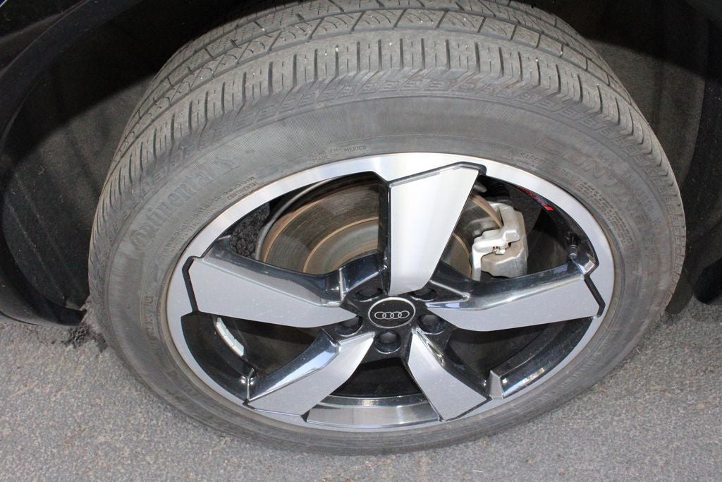 2023 Audi Q5 45 S line Premium quattro