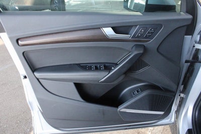 2022 Audi Q5 45 S line Premium Plus quattro