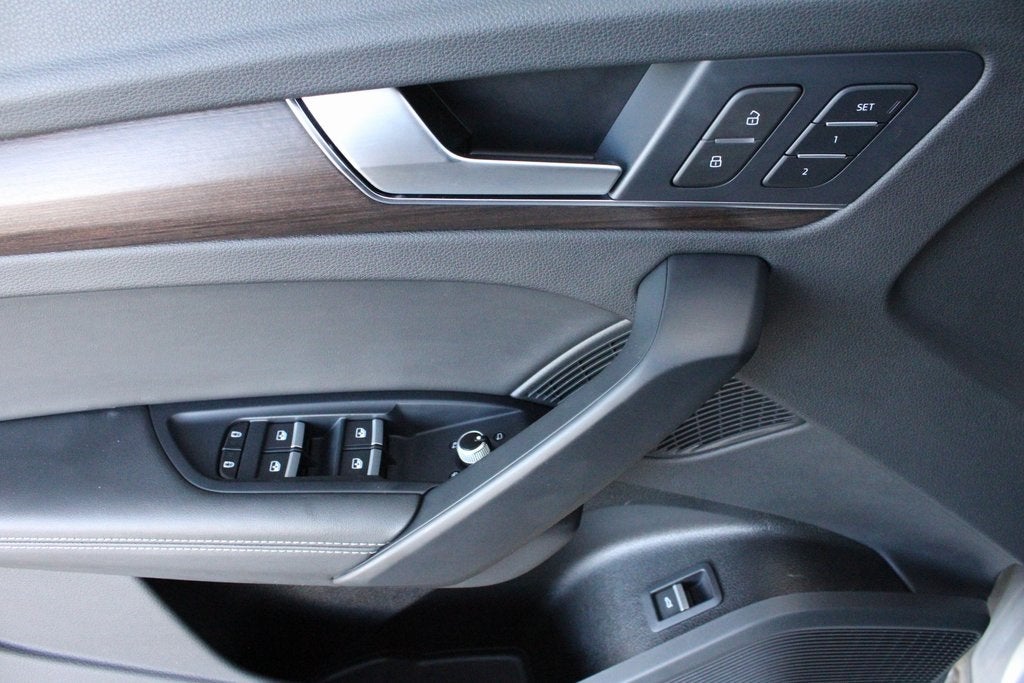 2022 Audi Q5 45 S line Premium Plus quattro