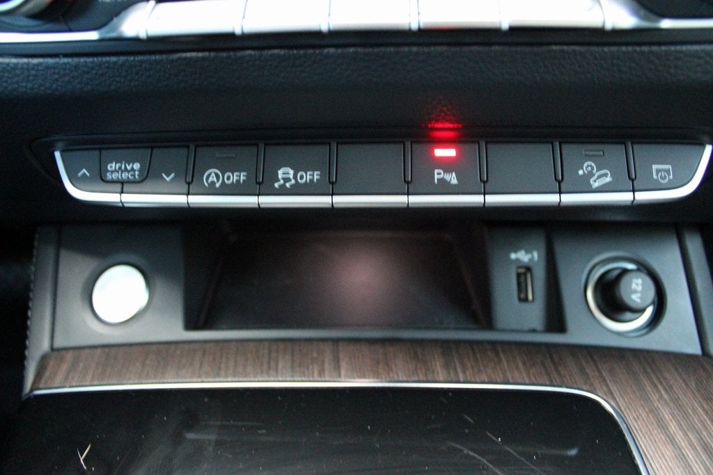 2022 Audi Q5 45 S line Premium Plus quattro