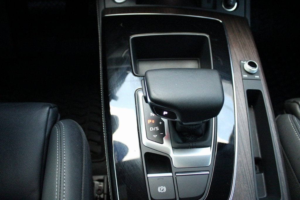 2022 Audi Q5 45 S line Premium Plus quattro