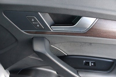 2022 Audi Q5 45 S line Premium Plus quattro