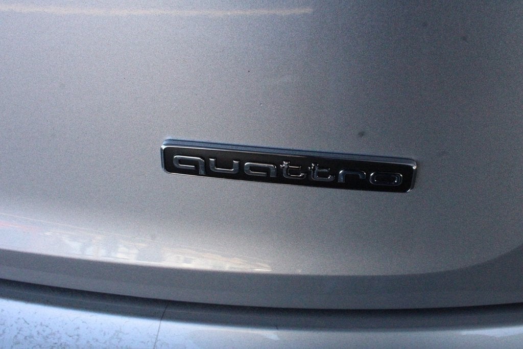 2022 Audi Q5 45 S line Premium Plus quattro