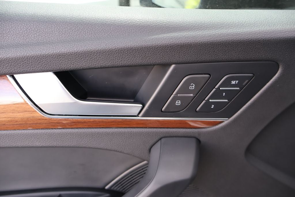 2021 Audi Q5 e 55 Premium Plus quattro