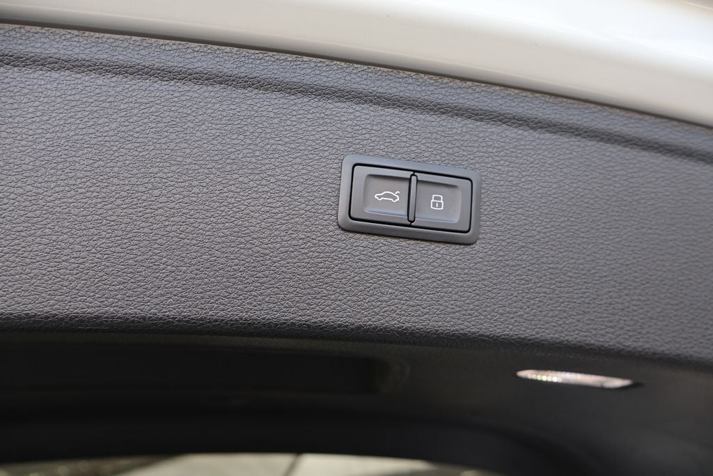 2021 Audi Q5 e 55 Premium Plus quattro