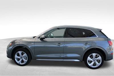 2024 Audi Q5 45 S line Premium quattro