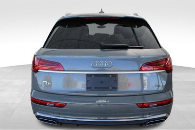2024 Audi Q5 45 S line Premium quattro