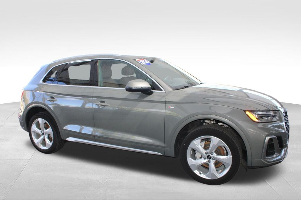 2024 Audi Q5 45 S line Premium quattro