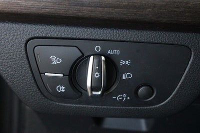 2024 Audi Q5 45 S line Premium quattro