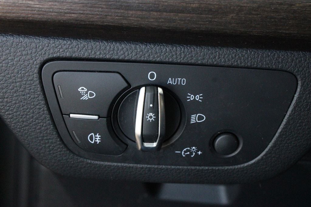 2024 Audi Q5 45 S line Premium quattro