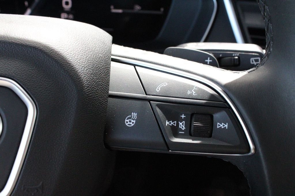 2024 Audi Q5 45 S line Premium quattro