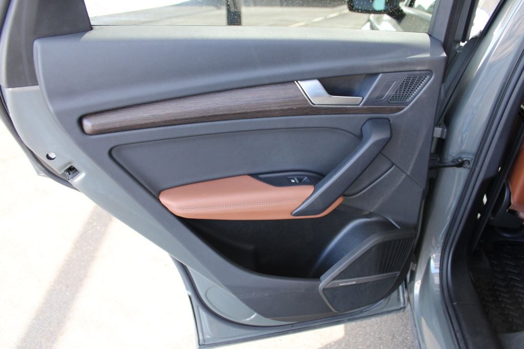 2024 Audi Q5 45 S line Premium quattro