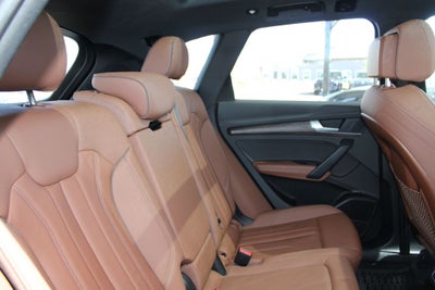 2024 Audi Q5 45 S line Premium quattro