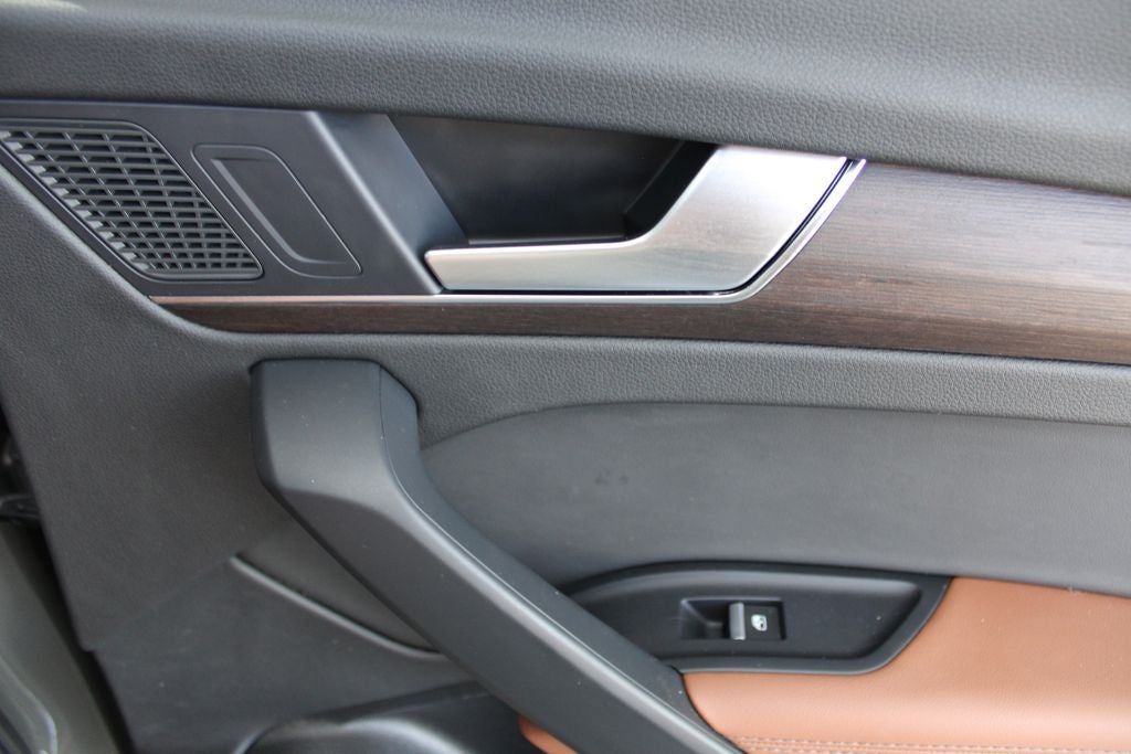 2024 Audi Q5 45 S line Premium quattro