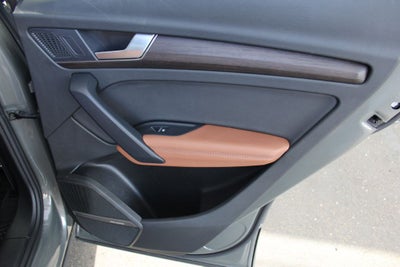 2024 Audi Q5 45 S line Premium quattro