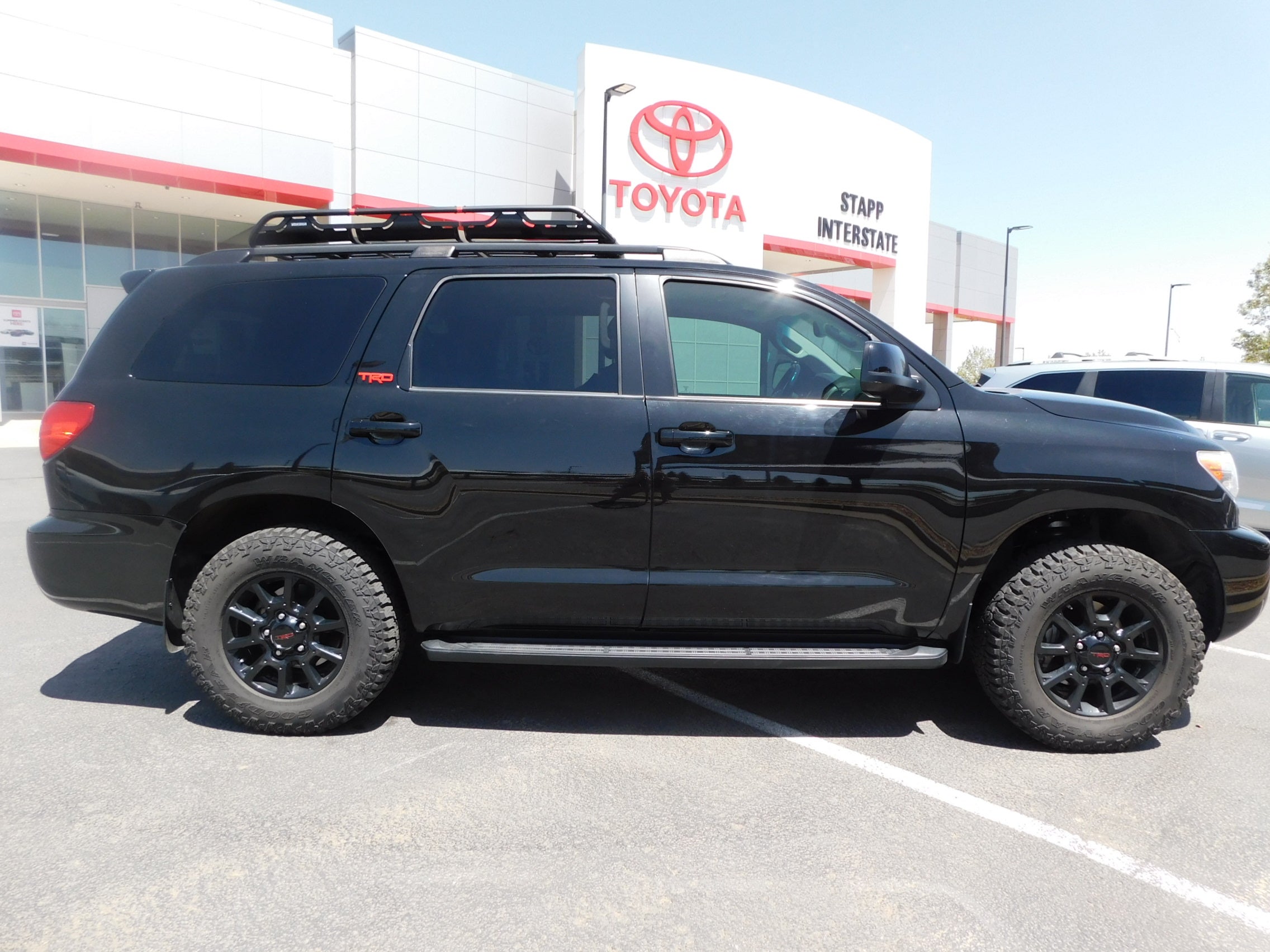 2017 Toyota Sequoia SR5