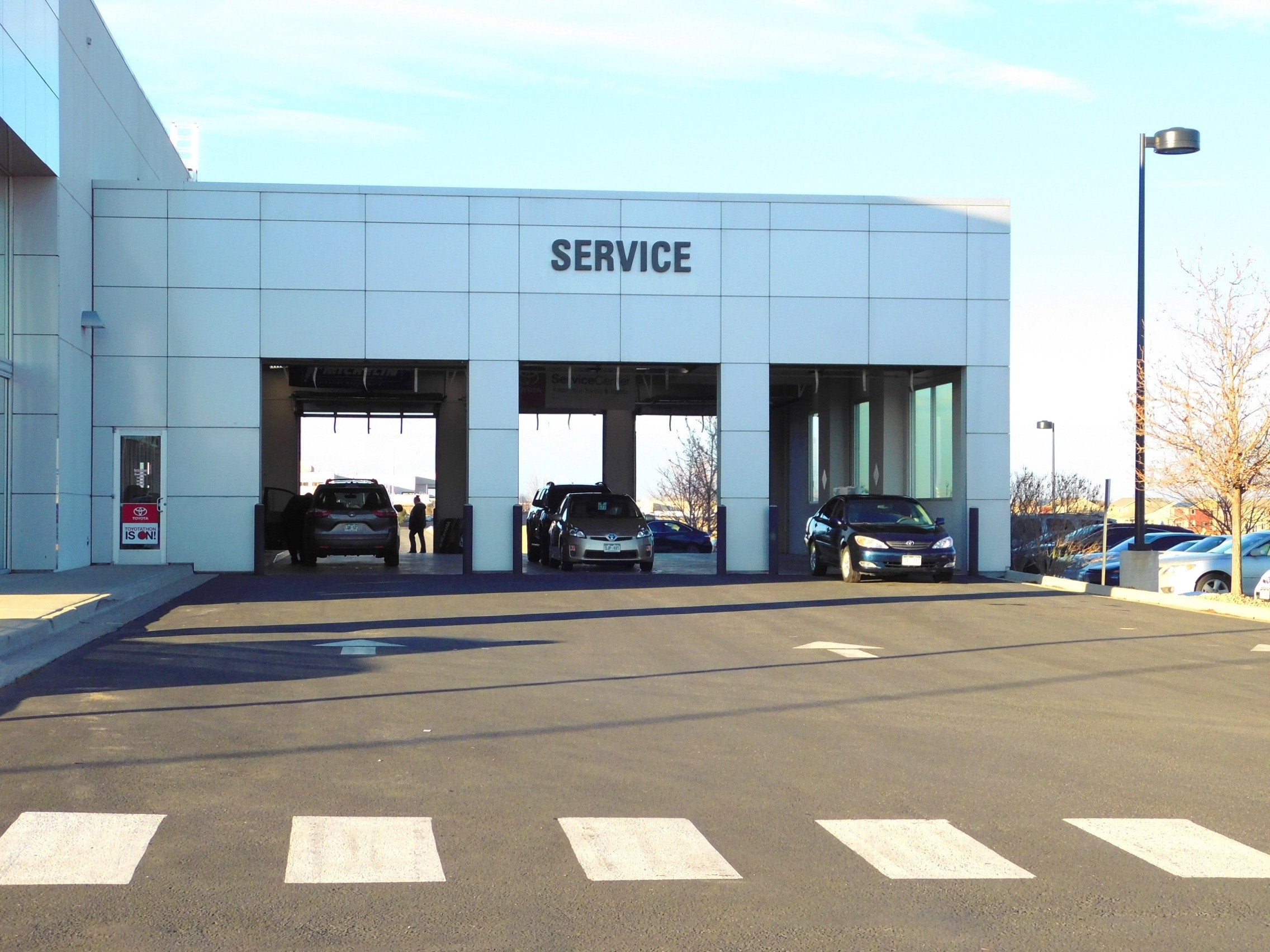 Enclosed Service Pull in area at Stapp Interstate Toyota