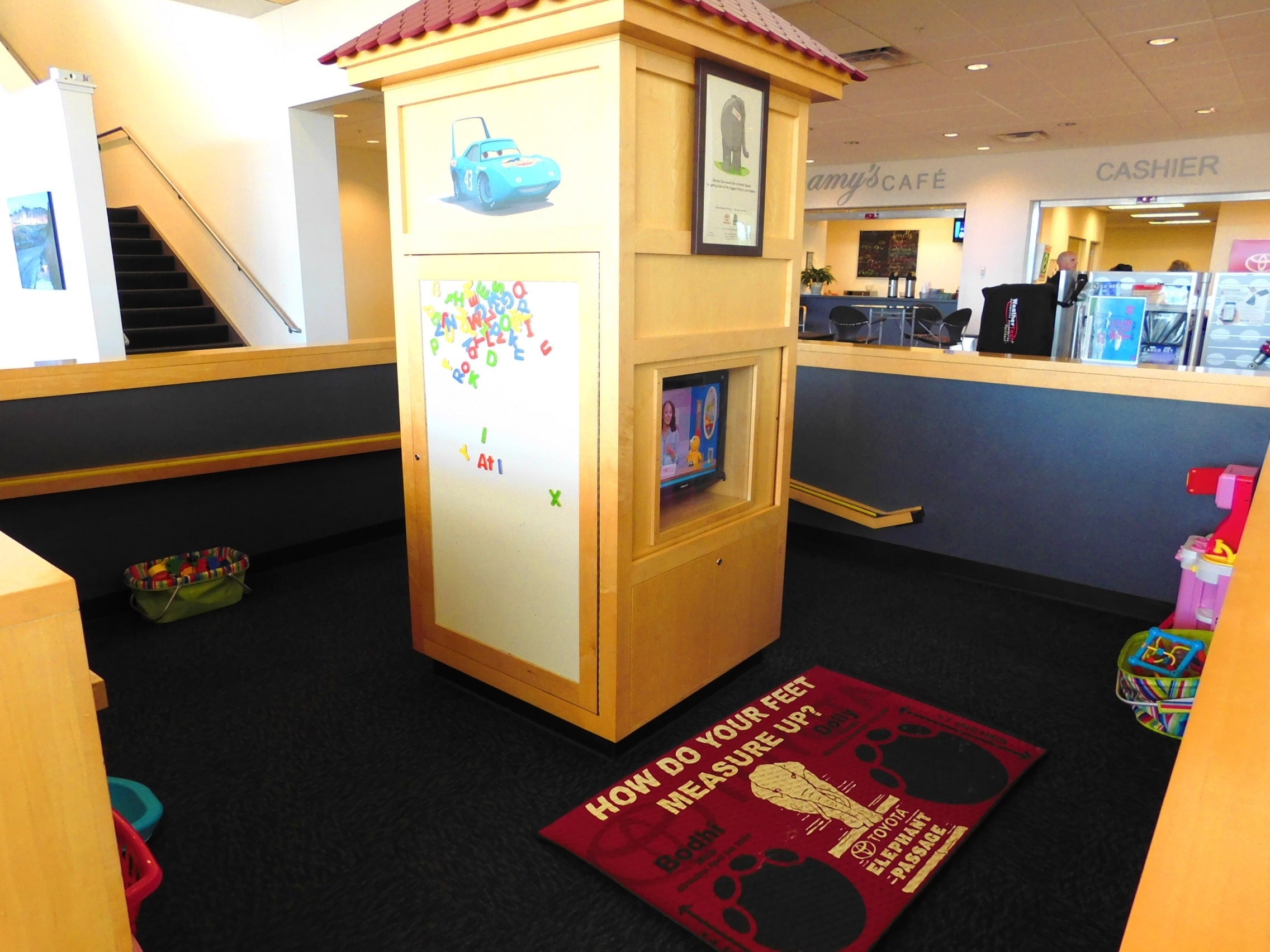 Children's Play Area at Stapp Interstate Toyota Service Center